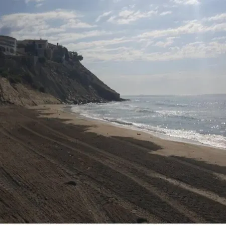 Апартаменты Bungalow El Poblet,el Campello *